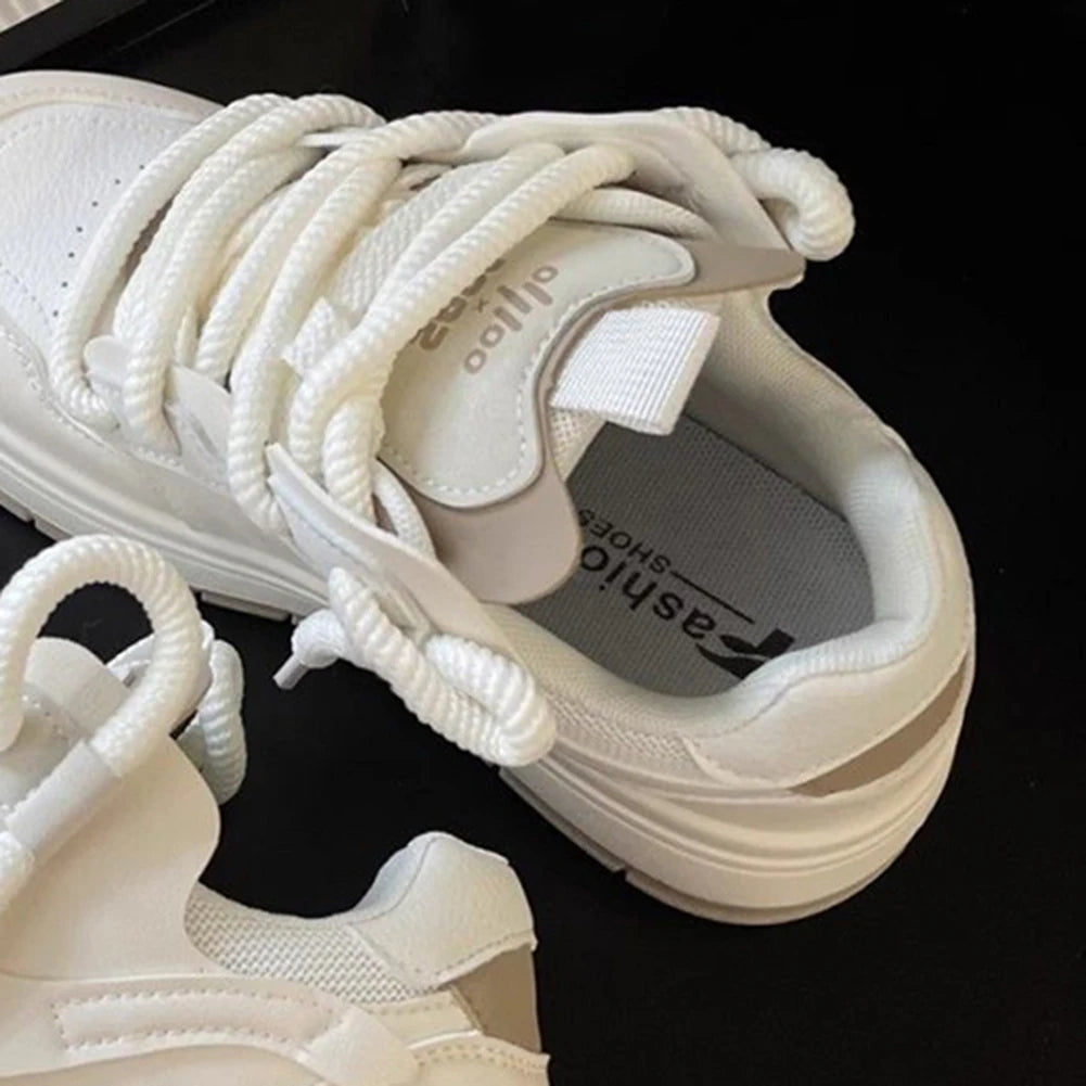 Star Walking Sneakers Y2K Platform Shoes Thick Sole Comfortable Running Shoes Aesthetic Tennis Shoes for Outdoor Sports